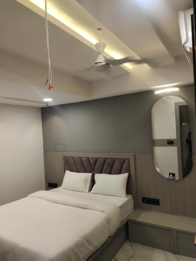 Hotel Lee Park Ahmedabad Eksteriør bilde