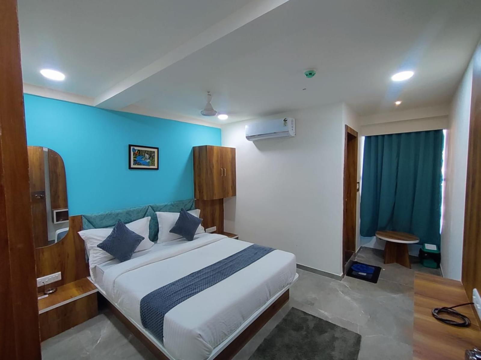 Hotel Lee Park Ahmedabad Eksteriør bilde